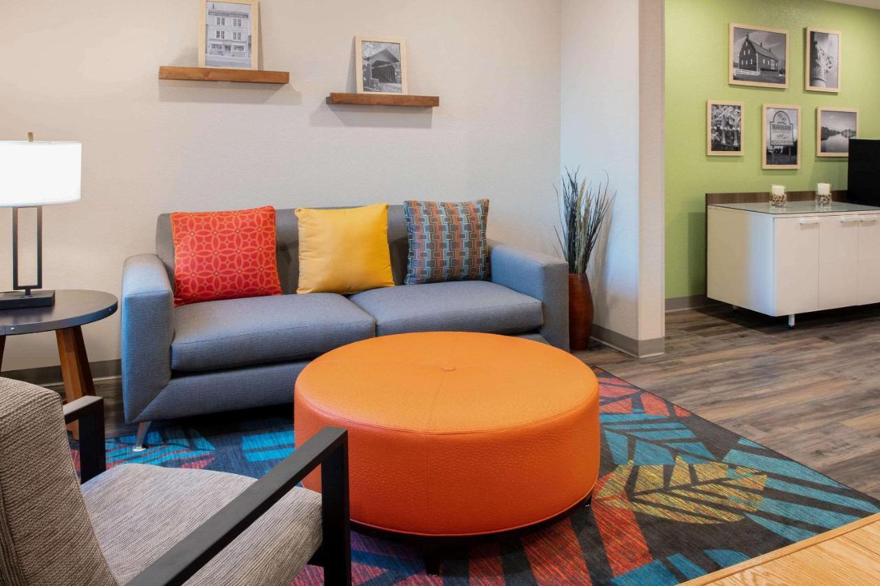 Wood Spring Suites Washington Dc East Arena Drive Lake Arbor Buitenkant foto